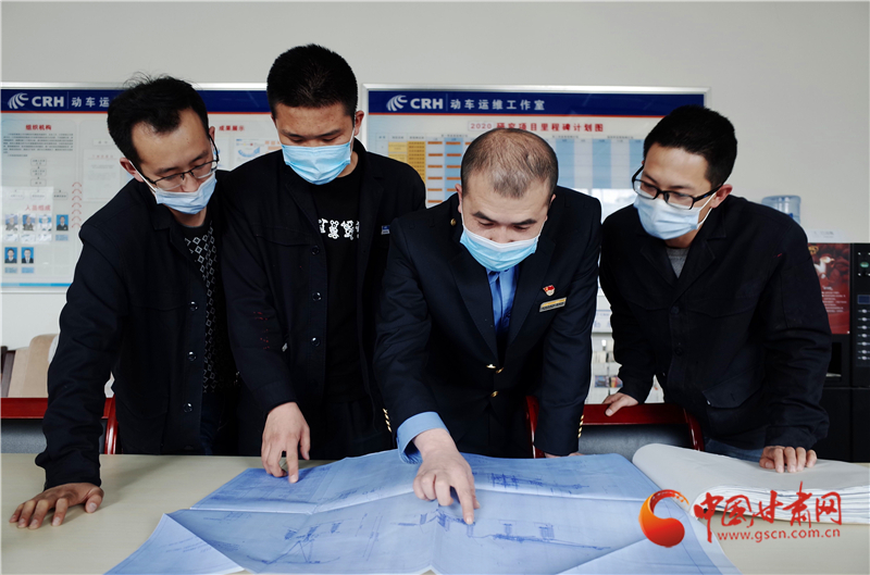 用奮斗的青春護航高鐵——記全國鐵路勞動模范、蘭西動車運用所副所長張學東