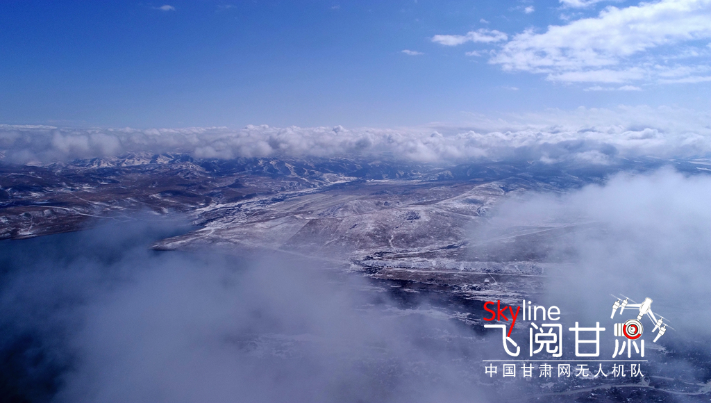 【飛閱甘肅】山丹馬場：秋雪皚皚愈壯美（組圖）