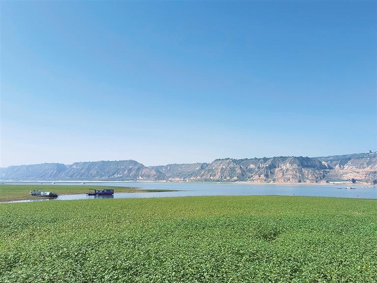 臨夏州鄉(xiāng)村振興示范村東干村——水光瀲滟“小洱?！?>
        </a><em>臨夏州鄉(xiāng)村振興示范村東干村——水光瀲滟“小洱海”</em></li>
    <li><a  target=